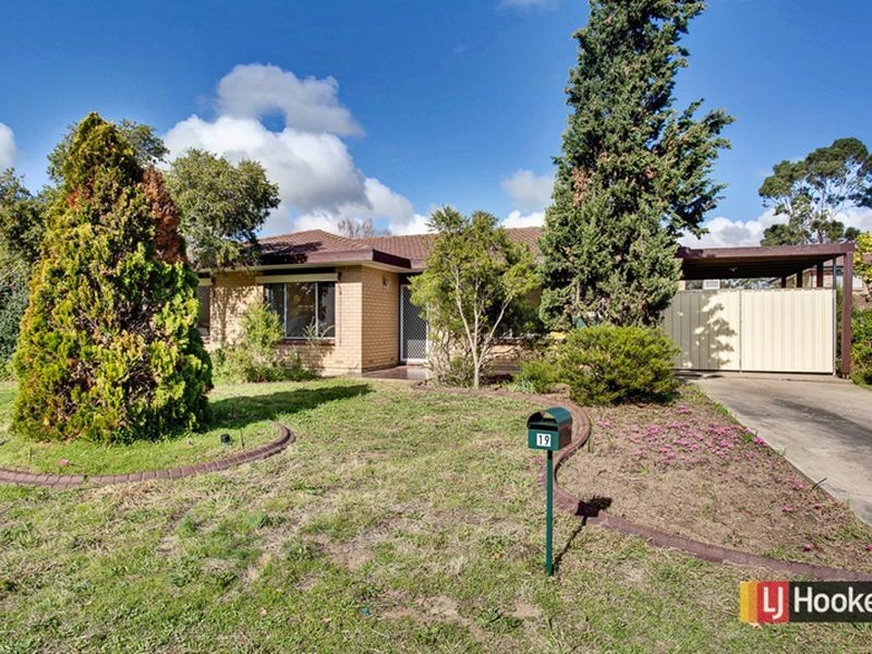 19 Saarinen Avenue, St Agnes SA 5097