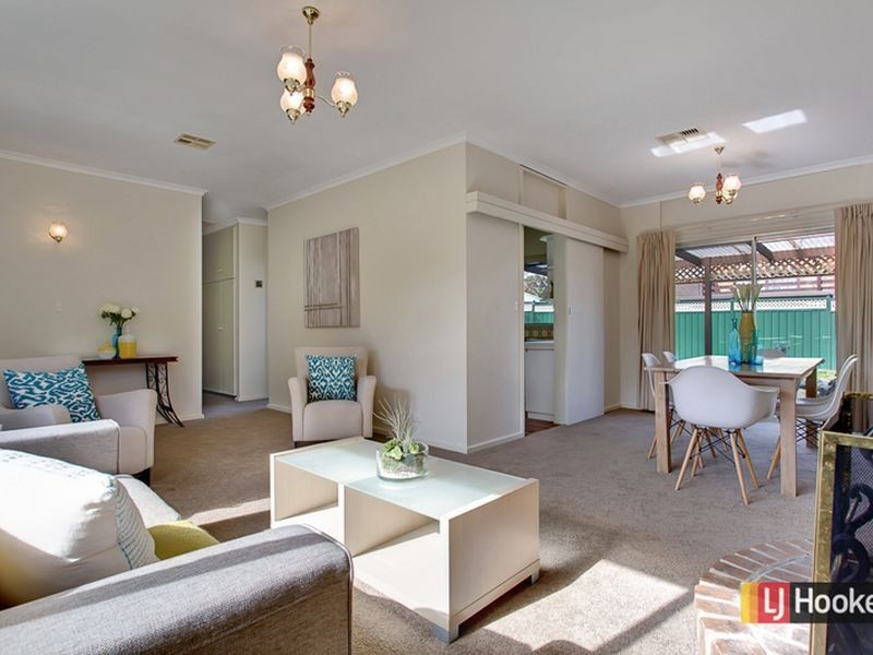 19 Saarinen Avenue, St Agnes SA 5097