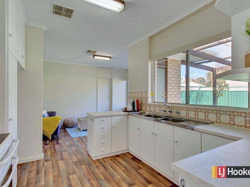 19 Saarinen Avenue, St Agnes SA 5097