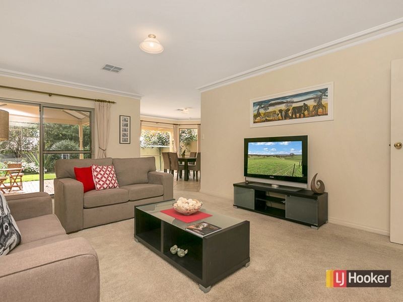 2A Aboyne Road, Lower Mitcham SA 5062
