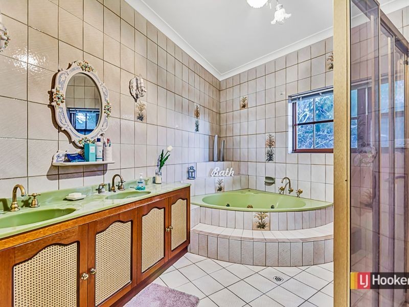 49 Coach Road, Skye SA 5072