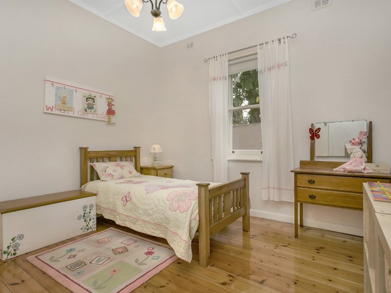 14 Howard Terrace, Hazelwood Park SA 5066