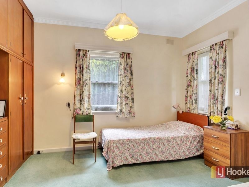 11 Playford Street, Glen Osmond SA 5064