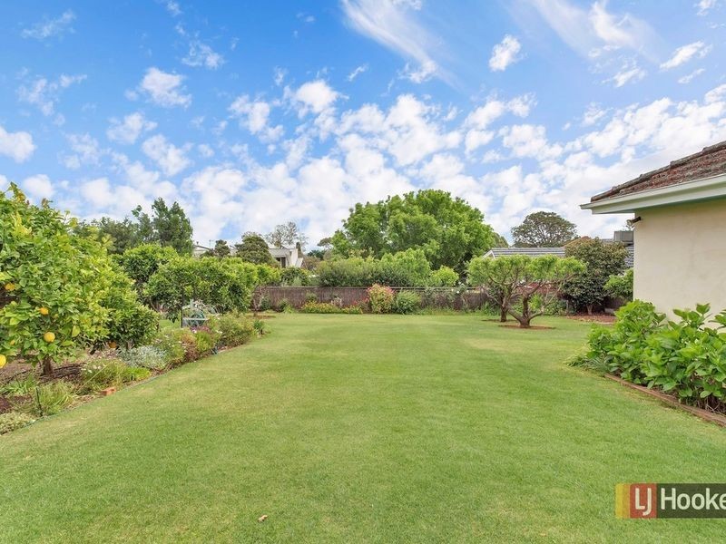 11 Playford Street, Glen Osmond SA 5064
