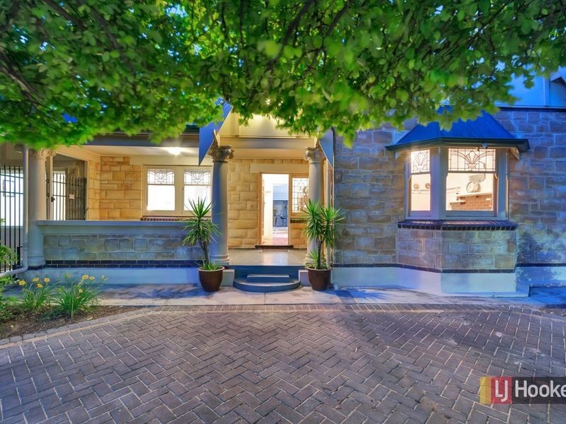 3 Lechfield Crescent, Trinity Gardens SA 5068