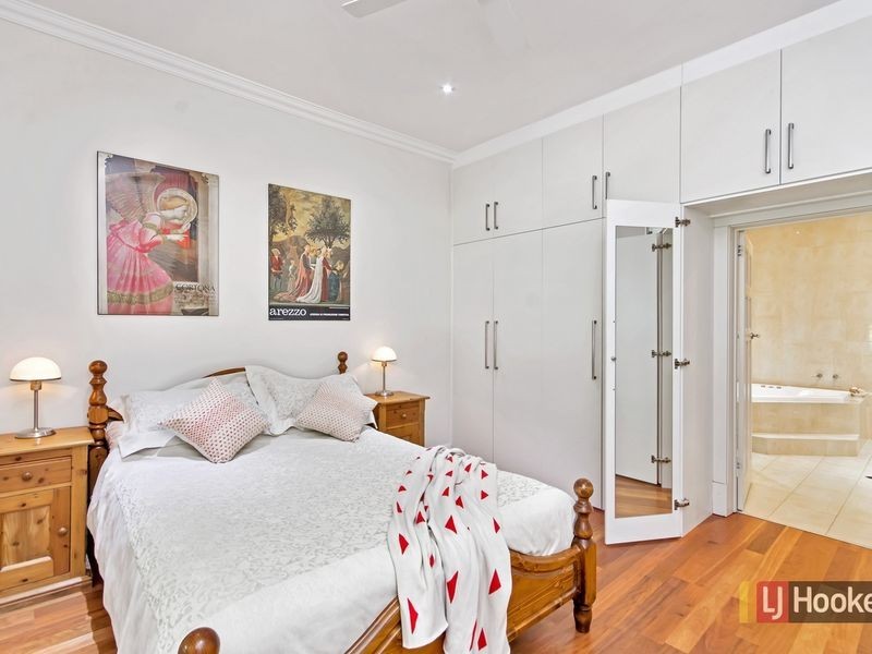 3 Lechfield Crescent, Trinity Gardens SA 5068