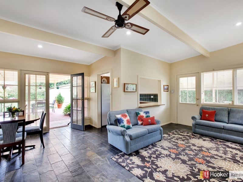 28 North Parade, Kingswood SA 5062