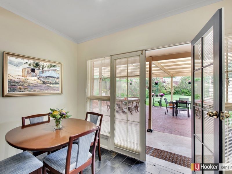 28 North Parade, Kingswood SA 5062