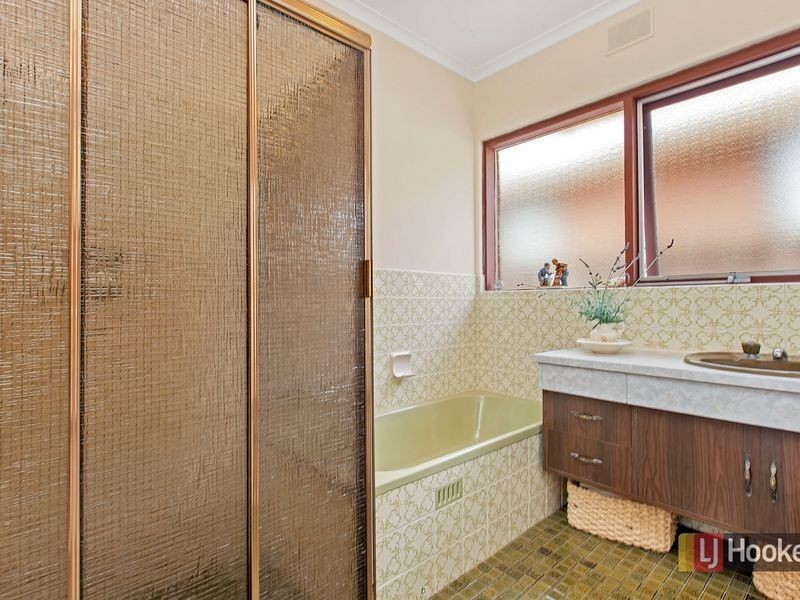 21 Quondong Avenue, Athelstone SA 5076