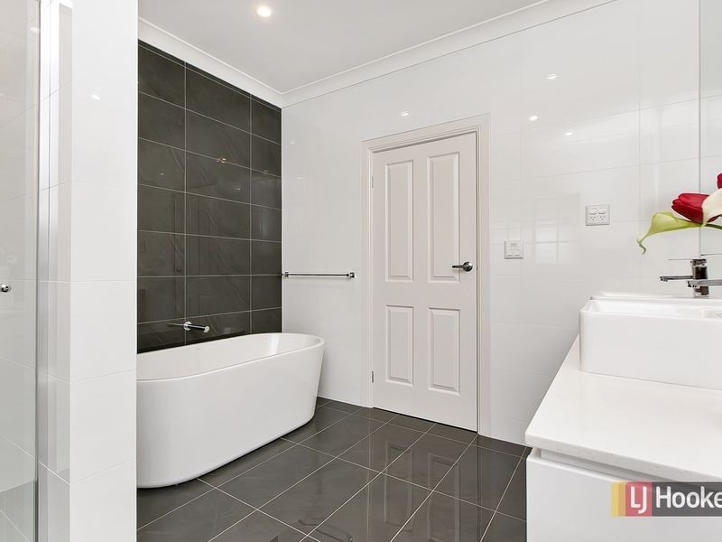 37 Forest Avenue, Newton SA 5074