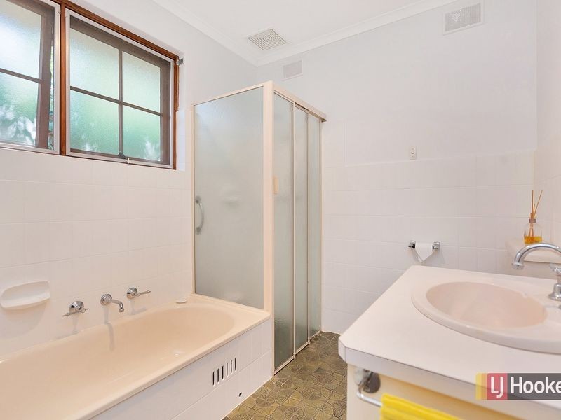 11 Knightsbridge Road, Leabrook SA 5068