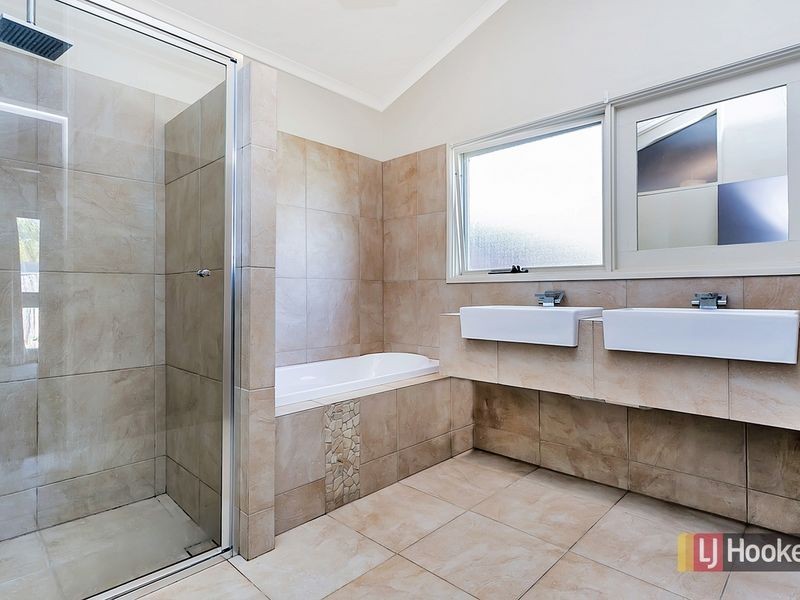 23 Illyarrie Avenue, Surrey Downs SA 5126