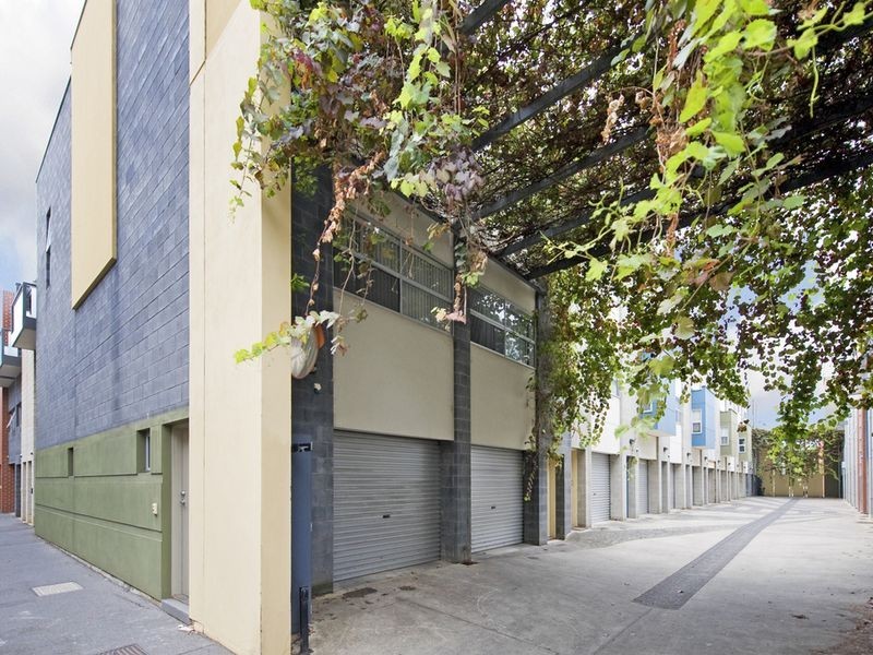 2/25 Richardson Lane, Adelaide SA 5000