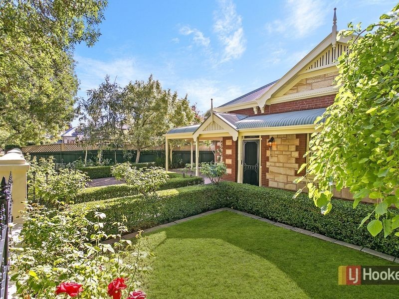 78 Second Avenue, St Peters SA 5069