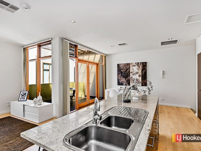 2/26 Gilles Street, Adelaide SA 5000