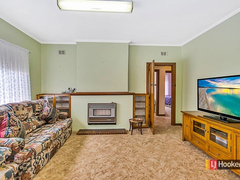 11 Peterhead Street, Largs Bay SA 5016