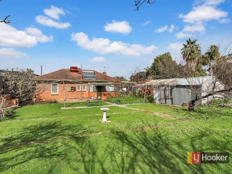 1 Fifth Avenue, St Morris SA 5068