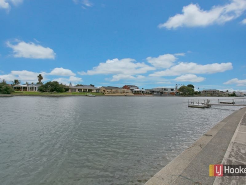 32 Antigua Grove, West Lakes SA 5021