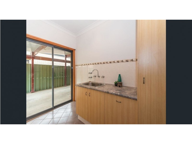 3 Antigua Court, Mawson Lakes SA 5095