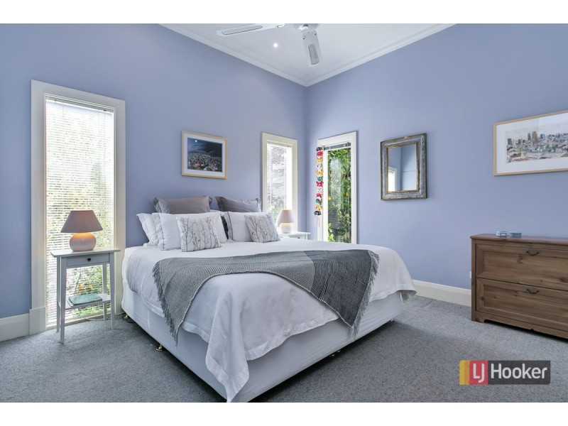 12 The Grove, Dulwich SA 5065