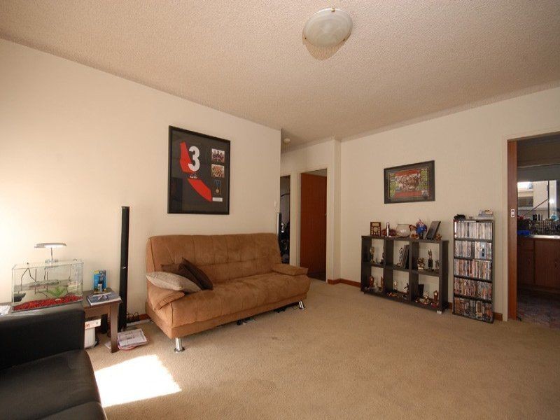 2/12 Moseley Street, Glenelg SA 5045