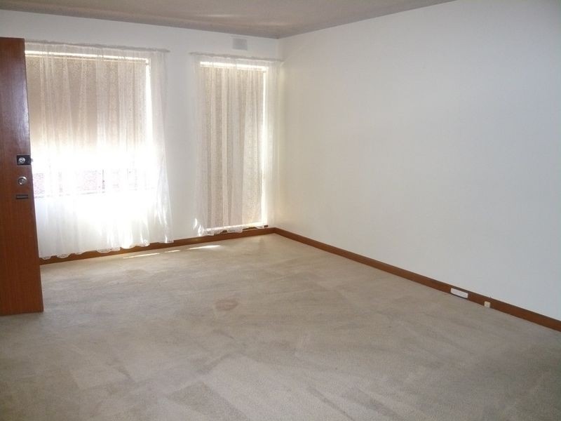 2/12 Moseley Street, Glenelg SA 5045