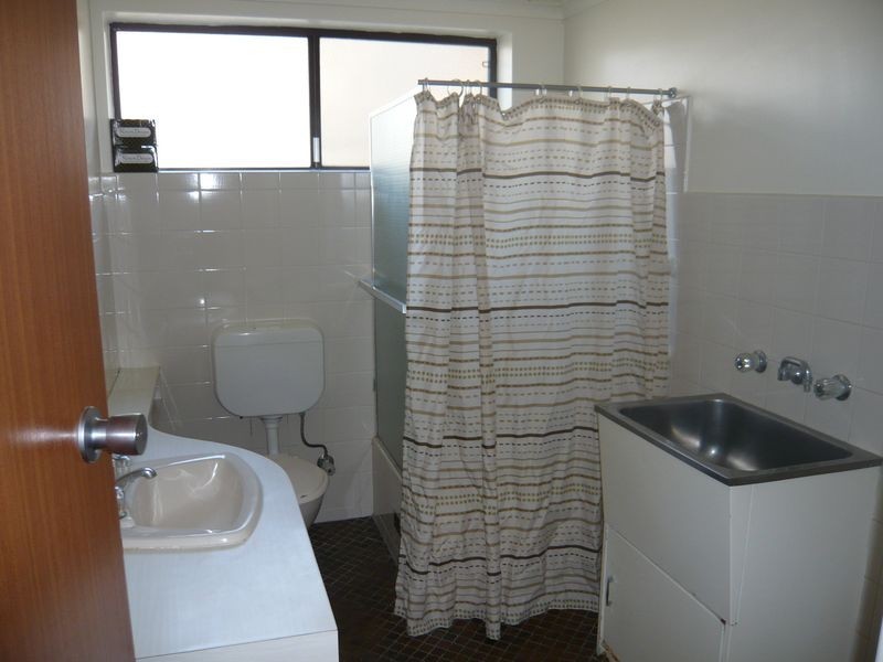 2/12 Moseley Street, Glenelg SA 5045
