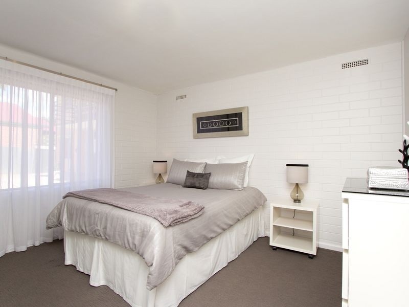 4 Loch St, Stepney SA 5069