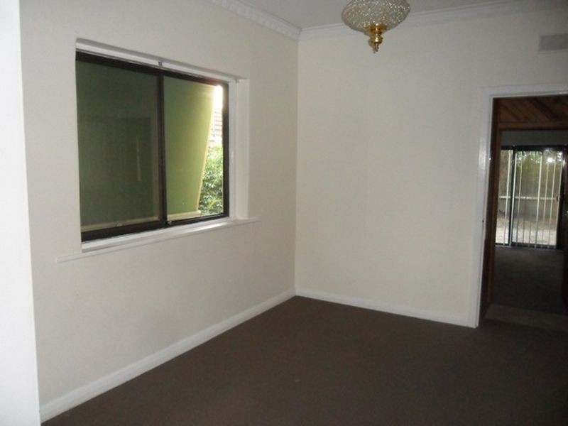 11 Lincoln Street, Kensington Gardens SA 5068