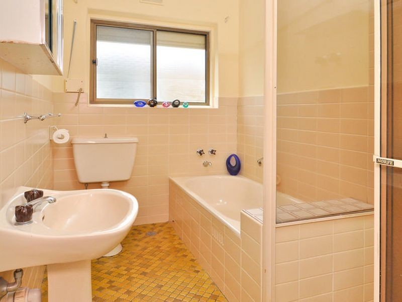 11 Lincoln Street, Kensington Gardens SA 5068