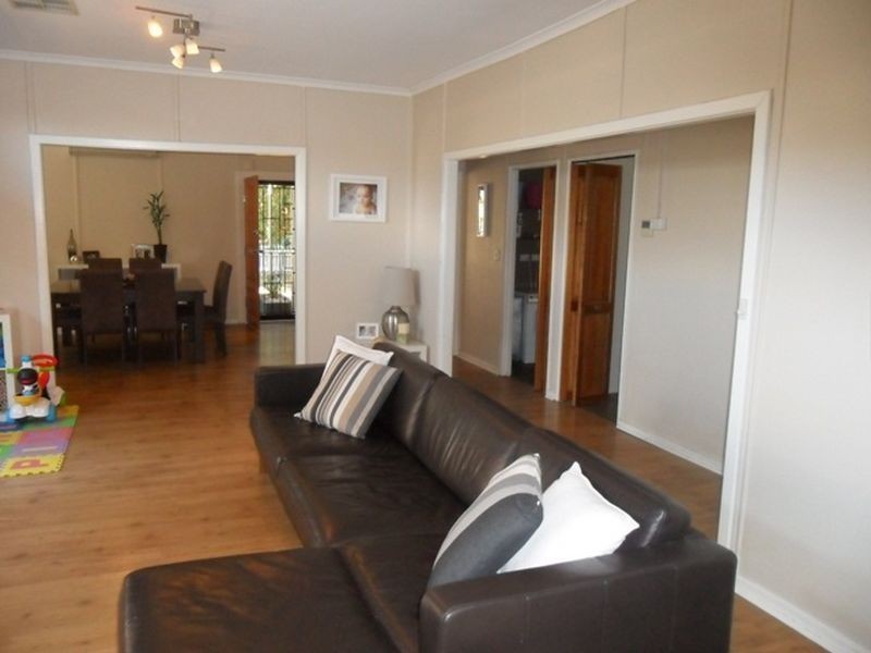 49 Hallett Ave, Tranmere SA 5073