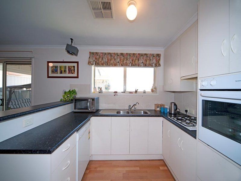 2A Alton Ave, Magill SA 5072