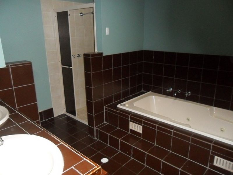 26 Fort Ave, Kensington Gardens SA 5068