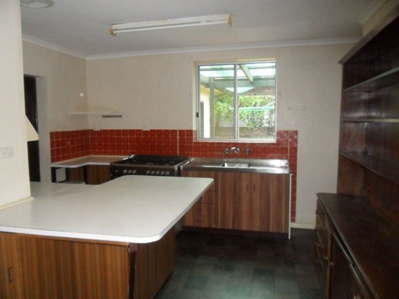 26 Fort Ave, Kensington Gardens SA 5068