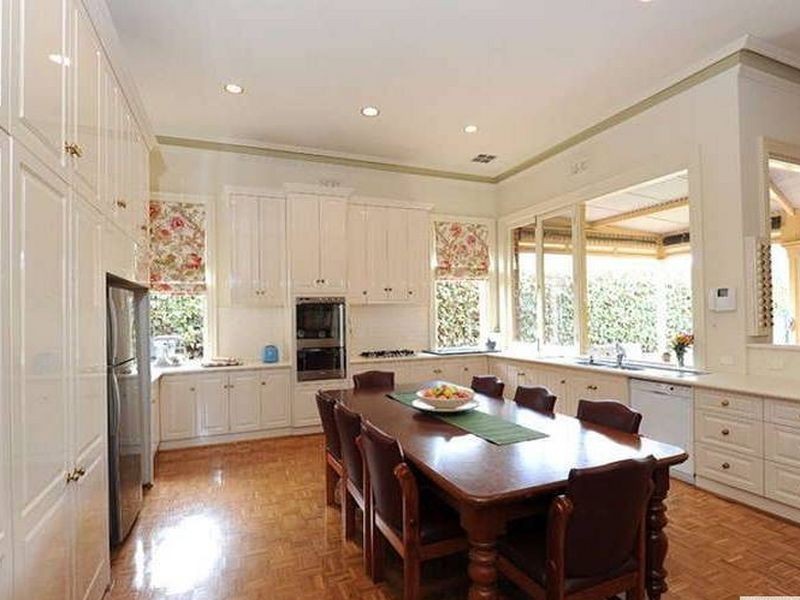 12 Desaumarez St, Kensington Park SA 5068