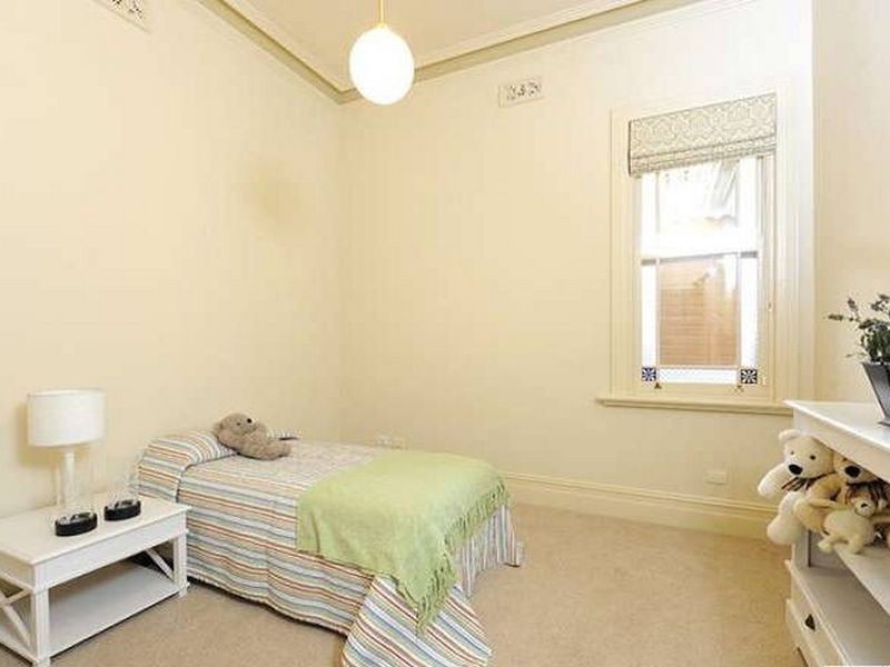 12 Desaumarez St, Kensington Park SA 5068