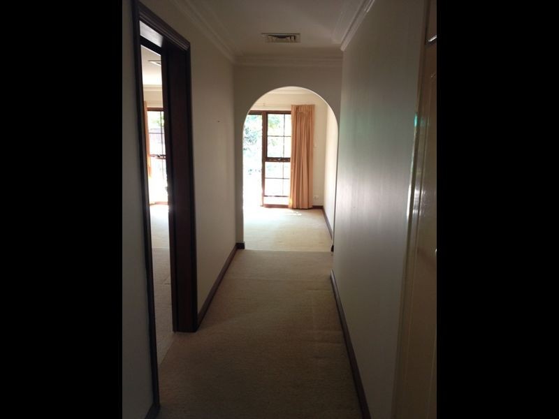 2/32 Lochside Drive, West Lakes SA 5021