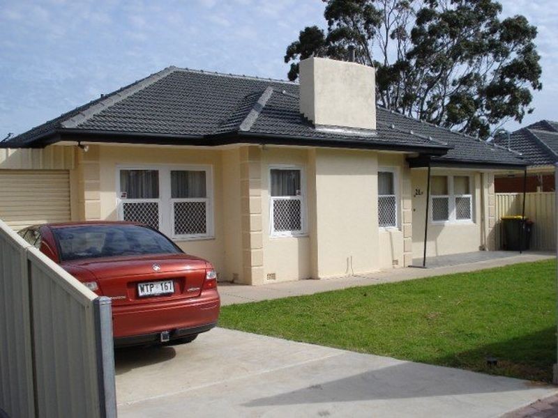 24 Wingfield St, Clovelly Park SA 5042