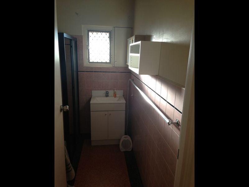 24 Wingfield St, Clovelly Park SA 5042