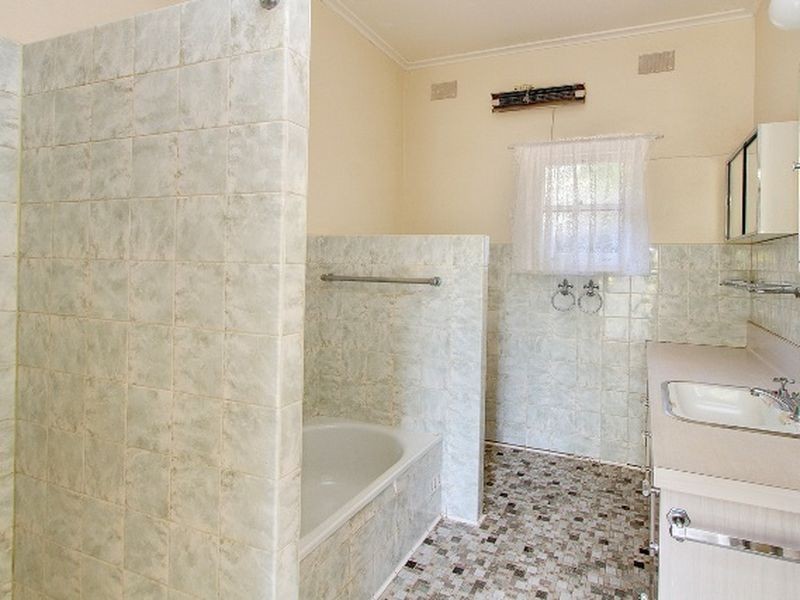 43 Linden Ave, Hazelwood Park SA 5066