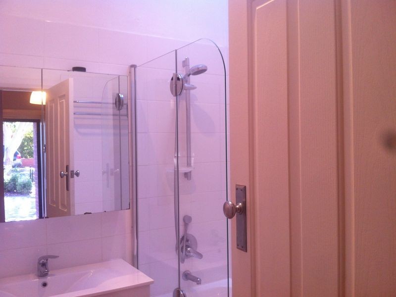 69 Cantebury St-, Trinity Gardens SA 5068