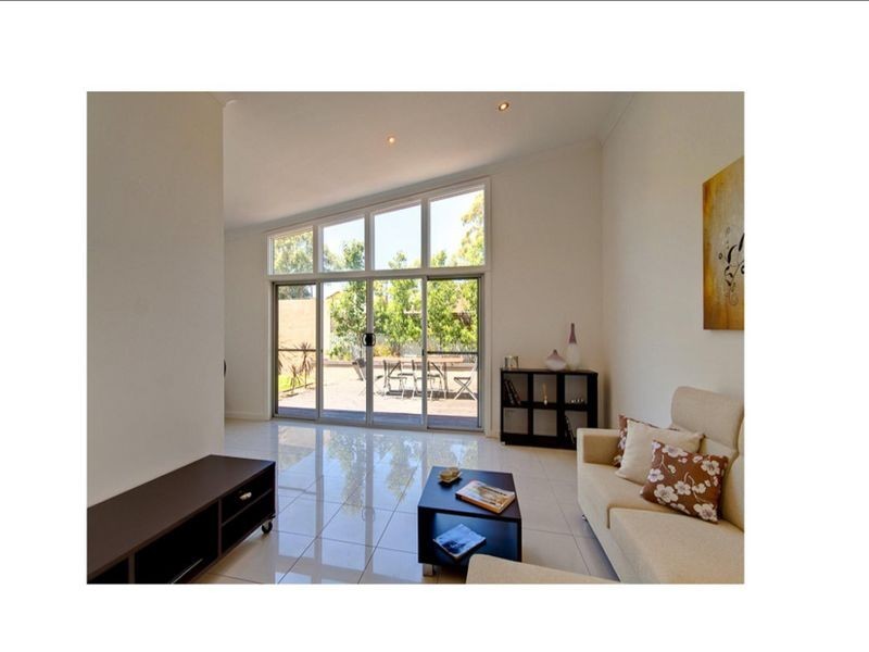 2B Young St, Beulah Park SA 5067