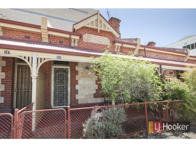 17A Gray Street, Adelaide SA 5000
