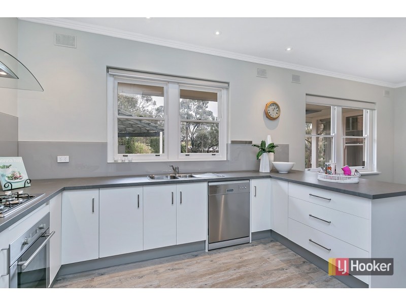 1 Sitters Memorial Drive, Burnside SA 5066