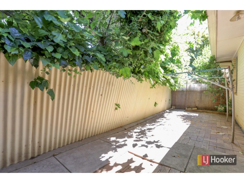 2/2B Barnes Avenue, Magill SA 5072