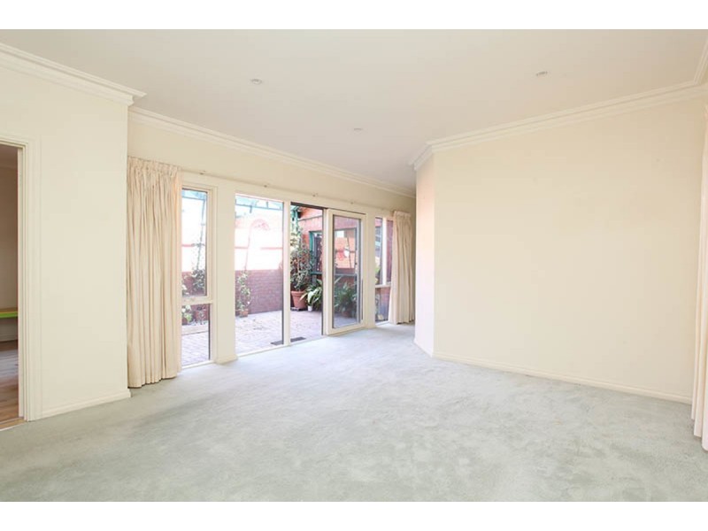 9 Newcastle Street, Heathpool SA 5068