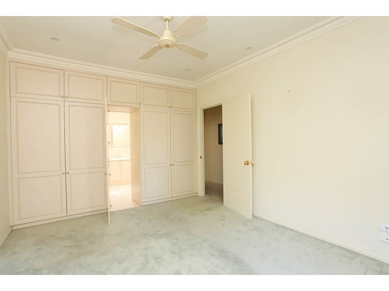 9 Newcastle Street, Heathpool SA 5068