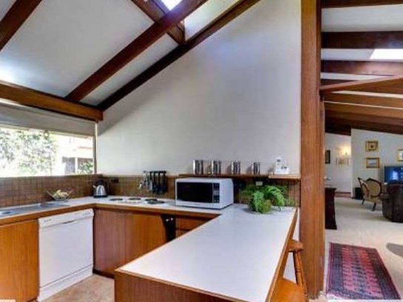 2 Morland Avenue, Stonyfell SA 5066