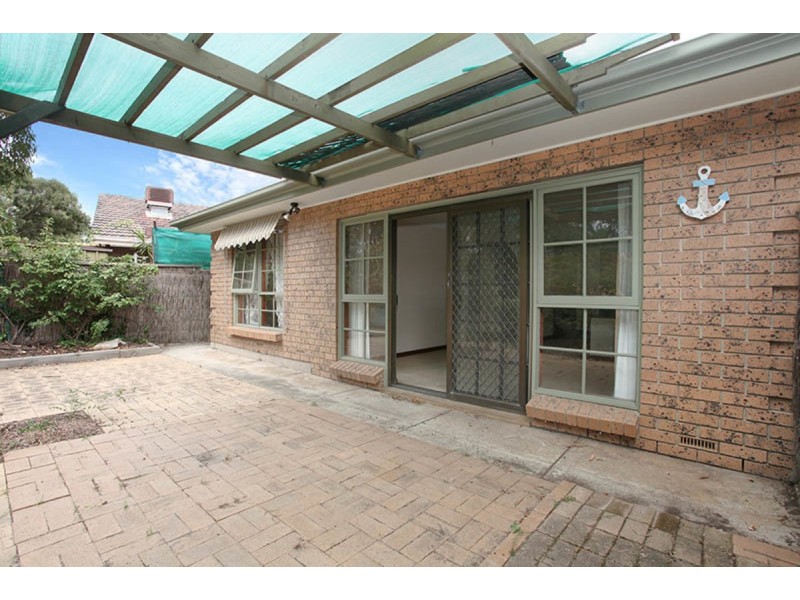 2/32 Lochside Drive, West Lakes SA 5021