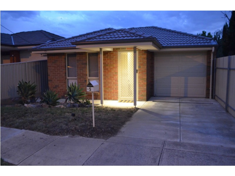 5 Cross Street, Enfield SA 5085